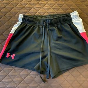 Under Armour Youth Shorts Size Large